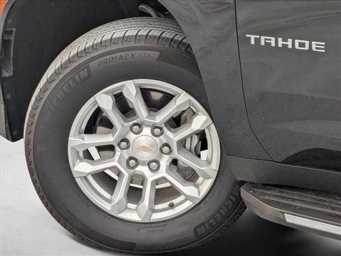 Used 2026 Chevrolet Tahoe LS RWD image 10