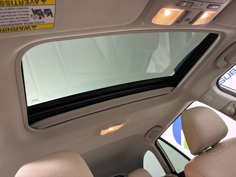 Used 2016 Subaru Outback 3.6R Limited image 33