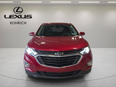 Used 2021 Chevrolet Equinox LT image 2