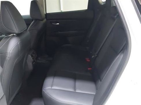 Used 2025 Nissan Murano SV AWD/4WD image 21