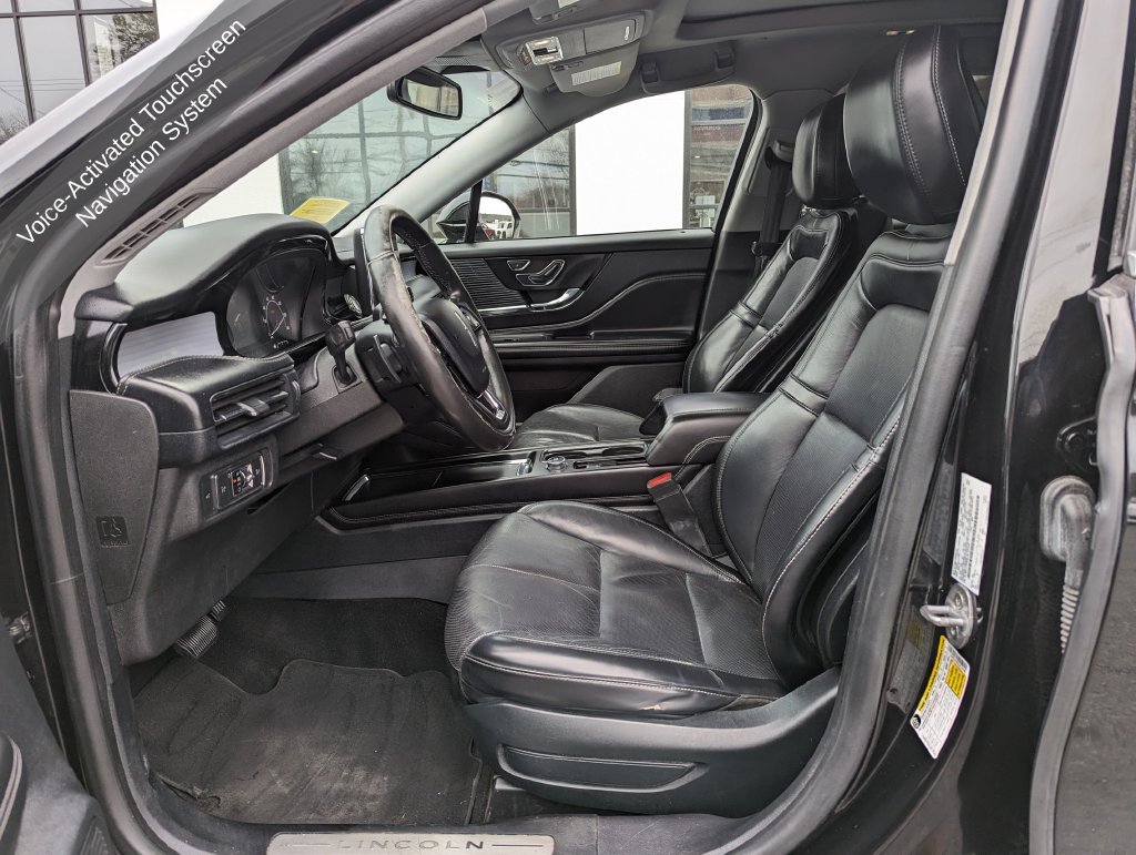 Used 2020 Lincoln Corsair AWD w/ Premium Package image 14