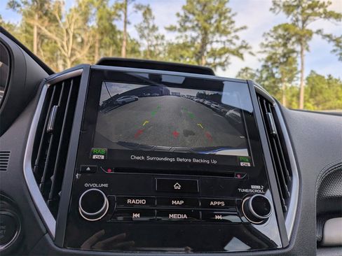 Used 2023 Subaru Forester Limited image 17