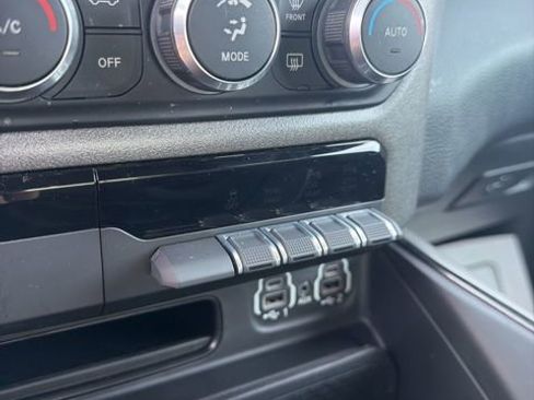 Used 2022 RAM 1500 Big Horn w/ Built-to-serve Edition AWD/4WD image 24