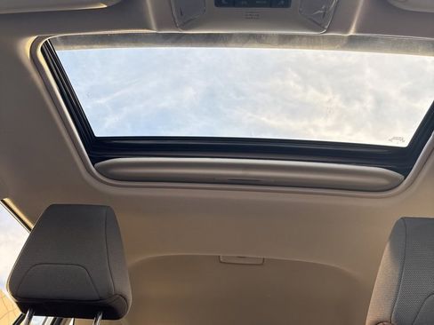 Used 2024 Toyota RAV4 XLE image 20