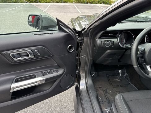 Used 2017 Ford Mustang Convertible w/ Equipment Group 051A RWD image 17