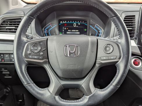 Used 2024 Honda Odyssey EX-L image 18