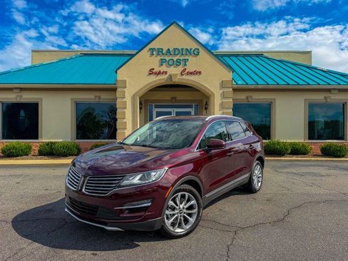 Used 2017 Lincoln MKC Select w/ Select Plus Package FWD image 25