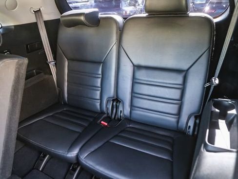 Used 2019 Kia Sorento SX w/ SX Touring Package image 19