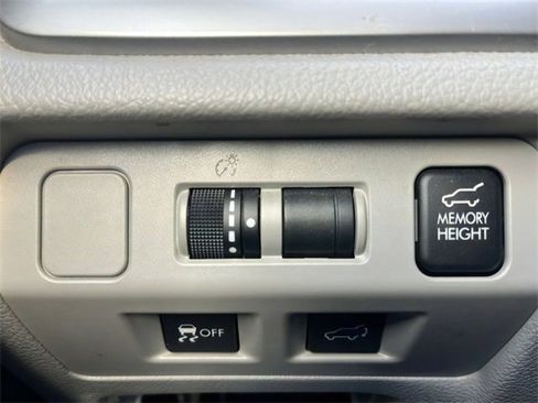 Used 2016 Subaru Forester 2.5i Limited w/ Popular Package #2 image 25