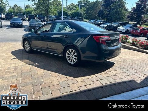 Used 2012 Toyota Camry XLE w/ Leather Pkg FWD image 5