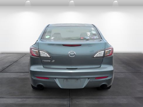 Used 2013 MAZDA MAZDA3 i SV FWD image 5