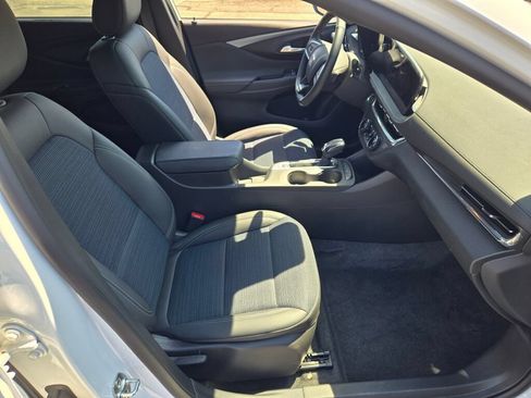 New 2026 Buick Envista Sport Touring w/ Convenience I Package FWD image 16