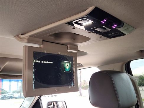 Used 2018 GMC Yukon Denali w/ Denali Ultimate Package image 31