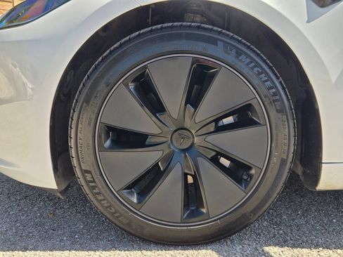 Used 2025 Tesla Model 3 Long Range RWD image 30