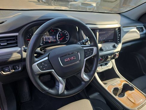Used 2021 GMC Acadia SLE FWD image 6