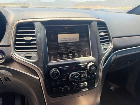 Used 2016 Jeep Grand Cherokee Limited w/ Luxury Group II AWD/4WD image 27