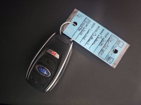 Certified 2025 Subaru Outback Limited AWD/4WD image 42