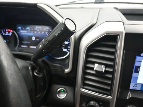 Used 2019 Ford F350 Lariat w/ Lariat Ultimate Package AWD/4WD image 24