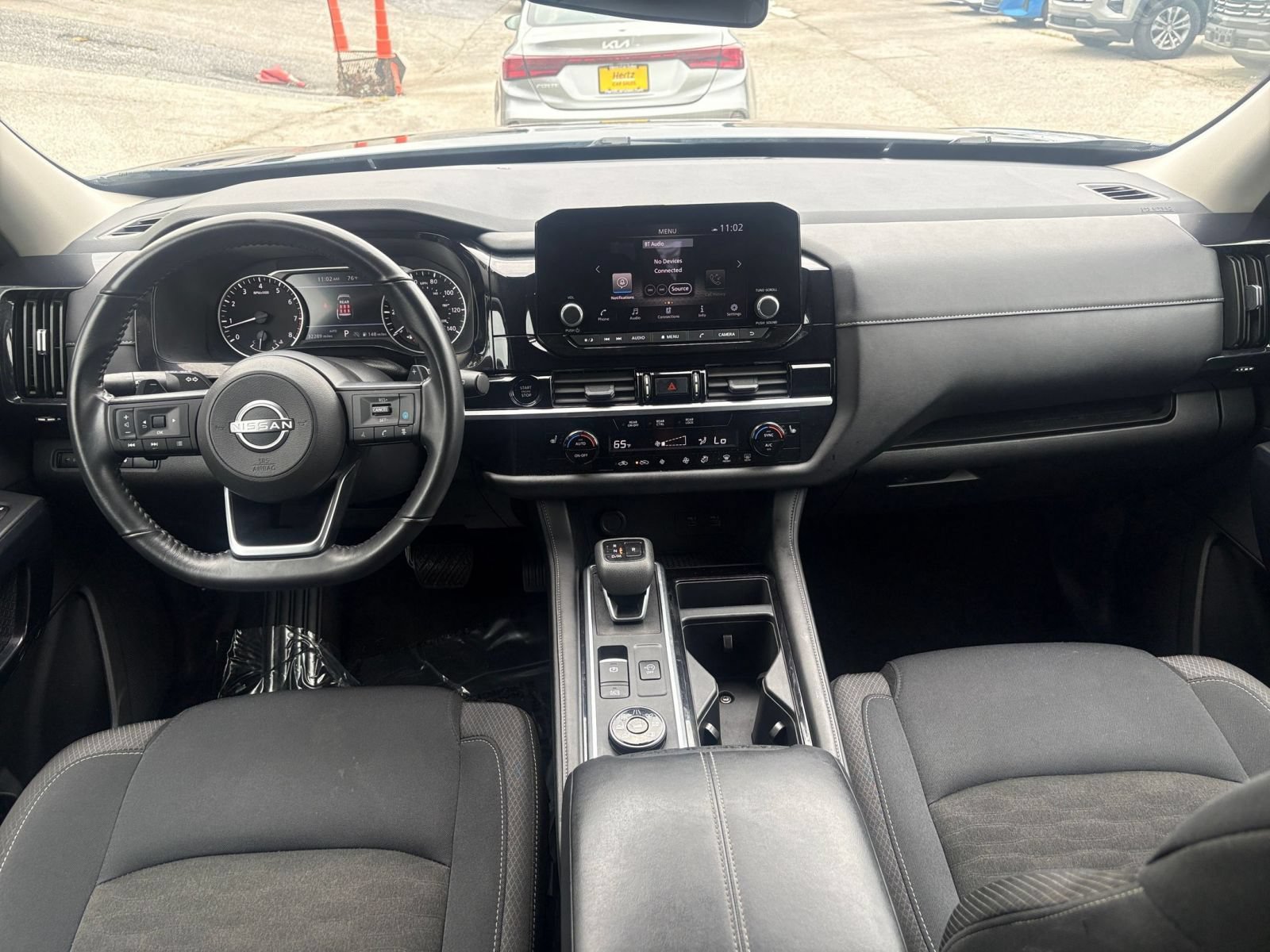 Used 2025 Nissan Pathfinder SV AWD/4WD image 29