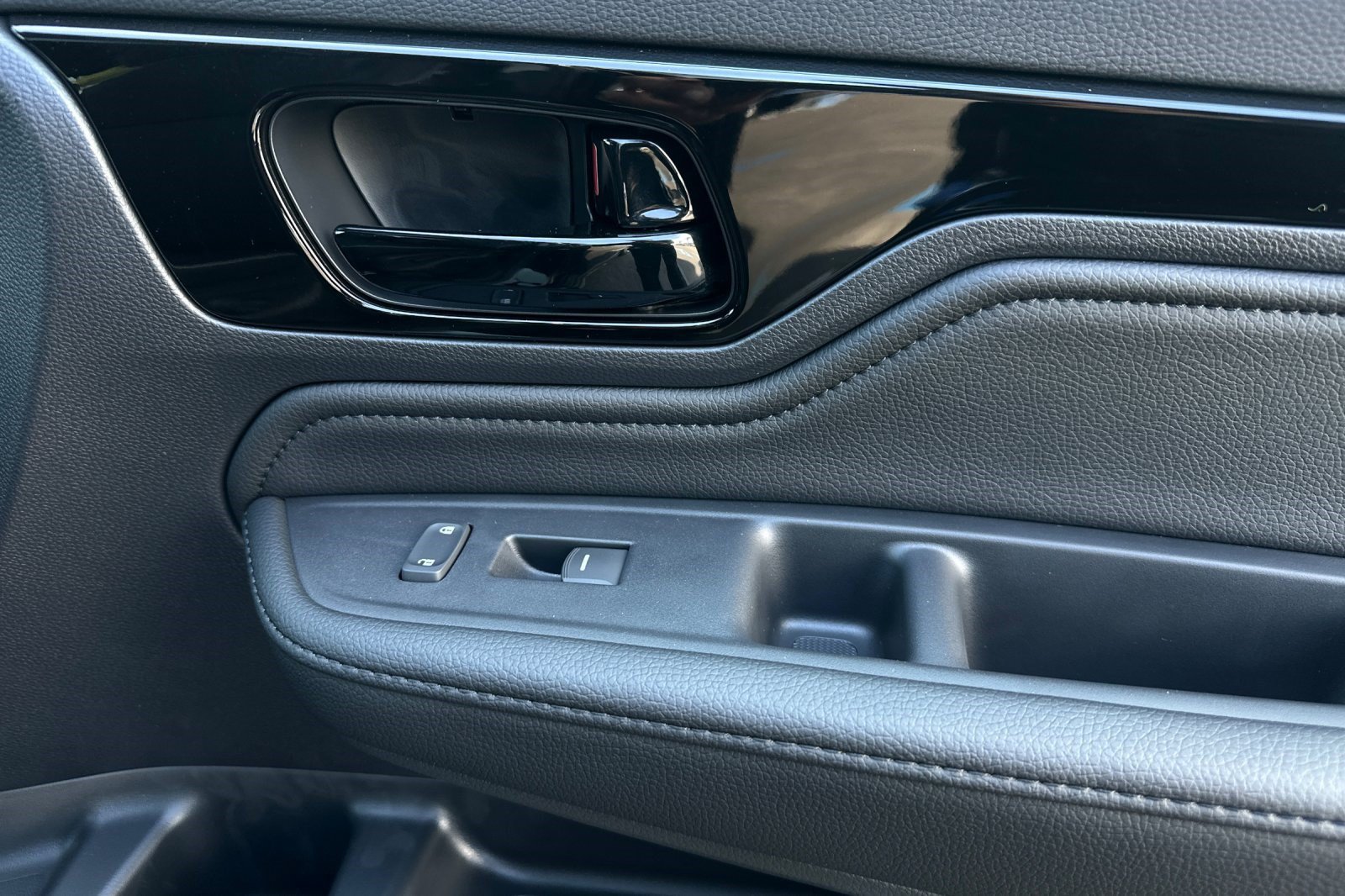 New 2026 Honda Odyssey Elite image 32