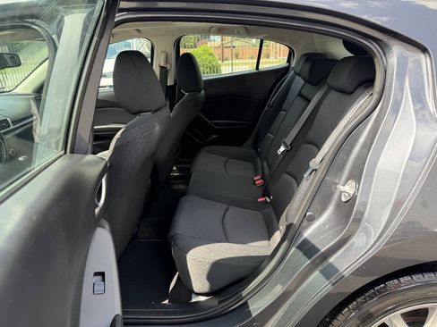 Used 2015 MAZDA MAZDA3 i Touring w/ Technology Package FWD image 13
