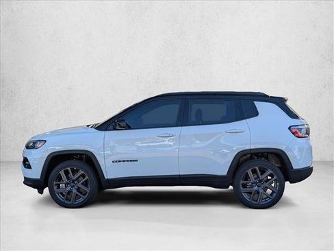 New 2026 Jeep Compass Limited image 9