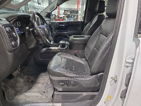 Used 2021 Chevrolet Silverado 1500 LTZ w/ Z71 Off-Road Package AWD/4WD image 13