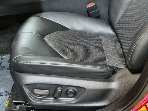 Used 2024 Toyota Camry XSE FWD image 16