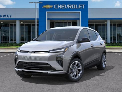 New 2027 Chevrolet Bolt LT FWD image 6