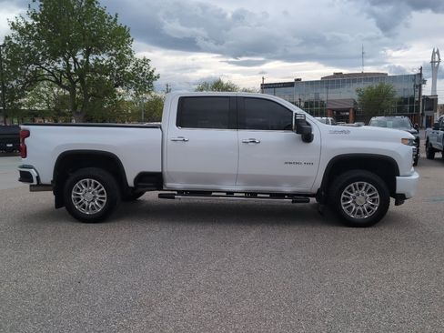 Used 2023 Chevrolet Silverado 3500 High Country w/ Safety Package II AWD/4WD image 5