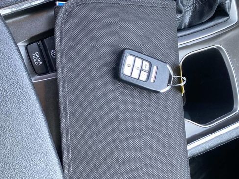 Used 2020 Honda Accord EX-L image 18