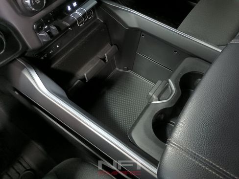Used 2019 RAM 1500 Big Horn AWD/4WD image 31