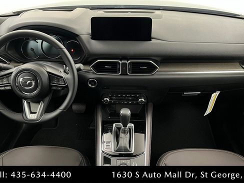 New 2025 MAZDA CX-5 Signature image 13