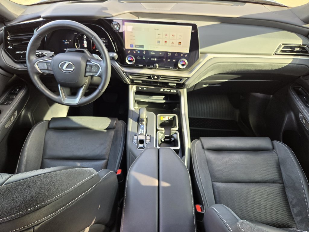 Used 2024 Lexus TX 350 AWD w/ Technology Package image 12