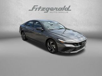 Used 2025 Hyundai Elantra SEL FWD video 1