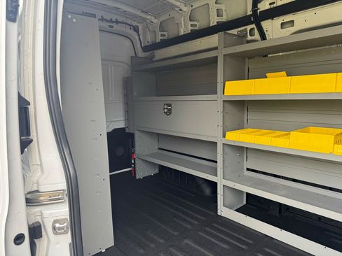 Used 2023 Ford Transit 250 148 High Roof RWD image 8