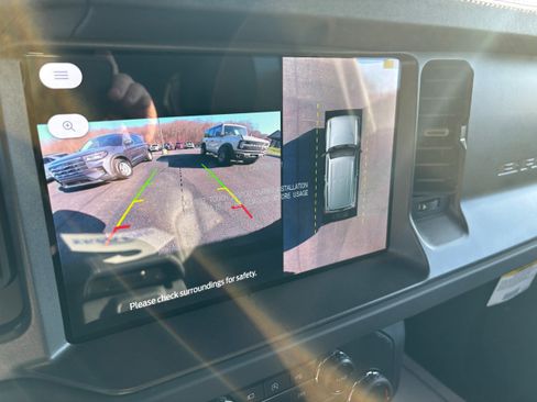 New 2025 Ford Bronco Badlands image 17