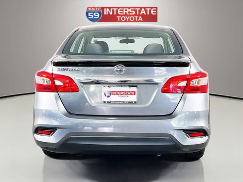 Used 2018 Nissan Sentra S w/ S Midnight Style Package FWD image 6
