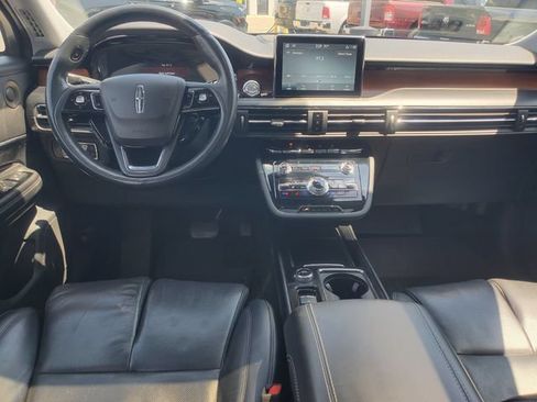 Used 2022 Lincoln Corsair Reserve w/ Equipment Group 201A AWD/4WD image 25