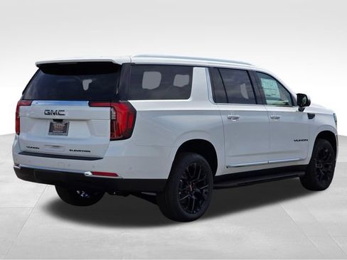 New 2026 GMC Yukon XL Elevation w/ Elevation Premium Package AWD/4WD image 5