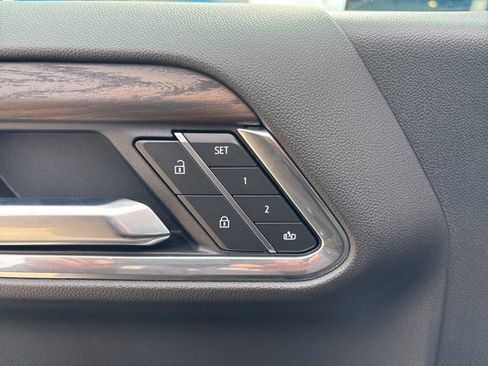 Used 2026 GMC Sierra 1500 SLT w/ SLT Premium Package image 27