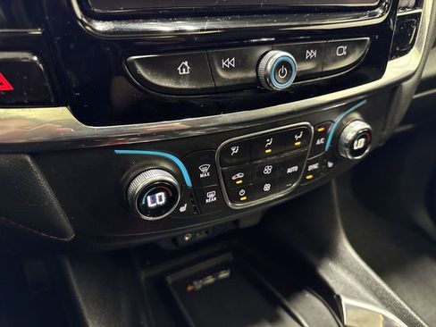 Used 2023 Chevrolet Traverse RS w/ LPO, Floor Liner Package AWD/4WD image 25