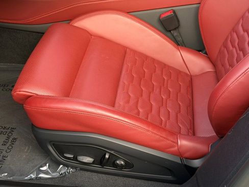 Certified 2023 Audi RS e-tron GT w/ Carbon Performance Package image 24