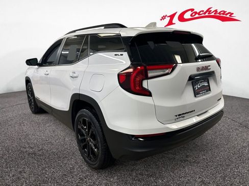 Certified 2022 GMC Terrain SLE w/ Driver Convenience Package image 23