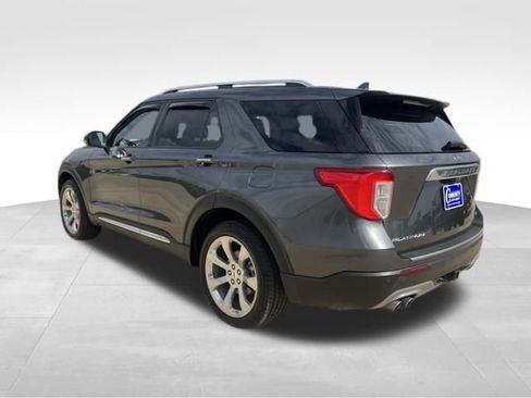 Used 2020 Ford Explorer Platinum w/ Premium Technology Package image 7