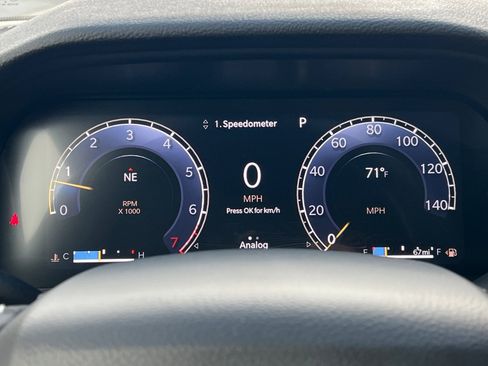 New 2025 Jeep Grand Cherokee Altitude image 25