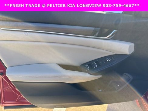 Used 2021 Honda Accord LX image 11