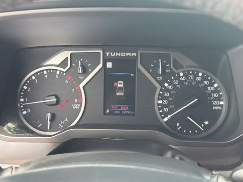Used 2023 Toyota Tundra Limited AWD/4WD image 27