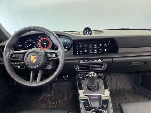 Certified 2024 Porsche 911 Carrera GTS RWD image 22