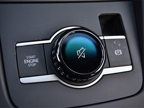 New 2026 Volkswagen Tiguan SE R-Line image 17